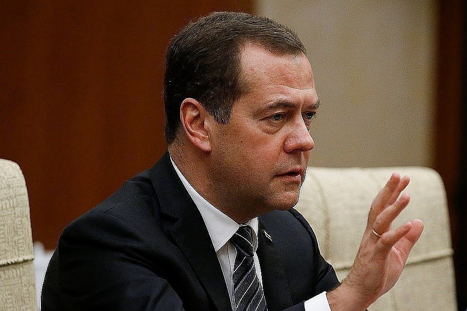 Медведев призвал сохранять память и правду о Второй Мировой войне