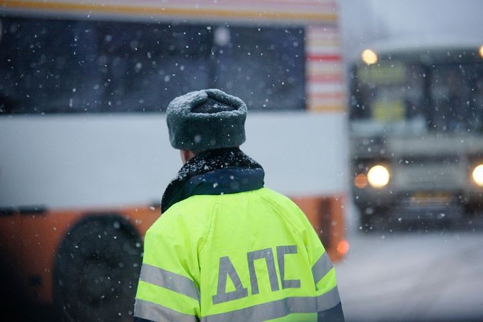 В Госавтоинспекции отмечают, что аварии происходят из-за того, что водители не берут во внимание состояние дорог в городе.