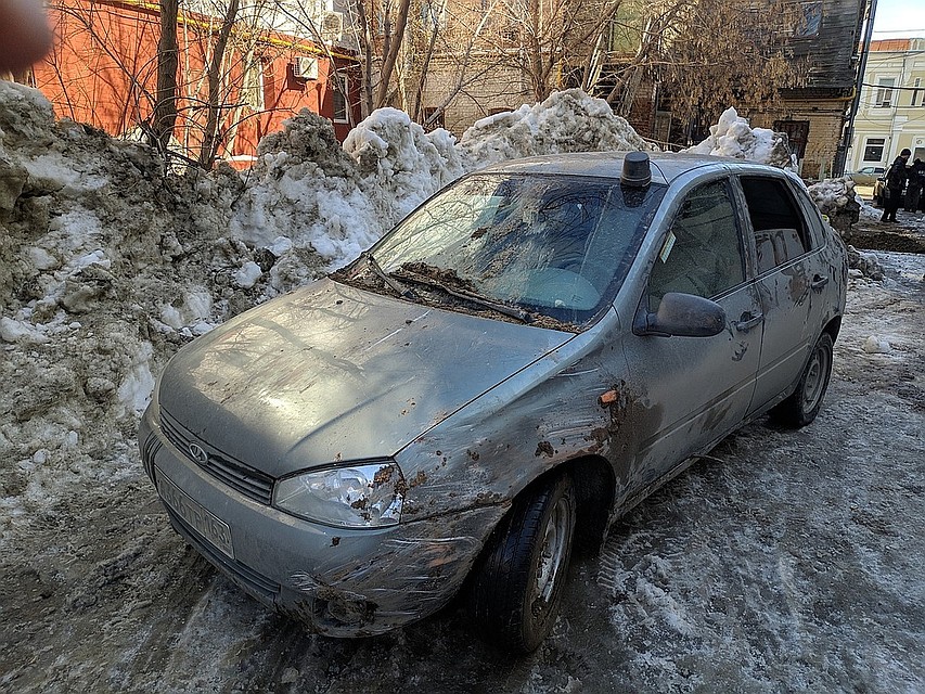 Парню пришлось потратить приличную сумму, чтобы отремонтировать свой автомобиль