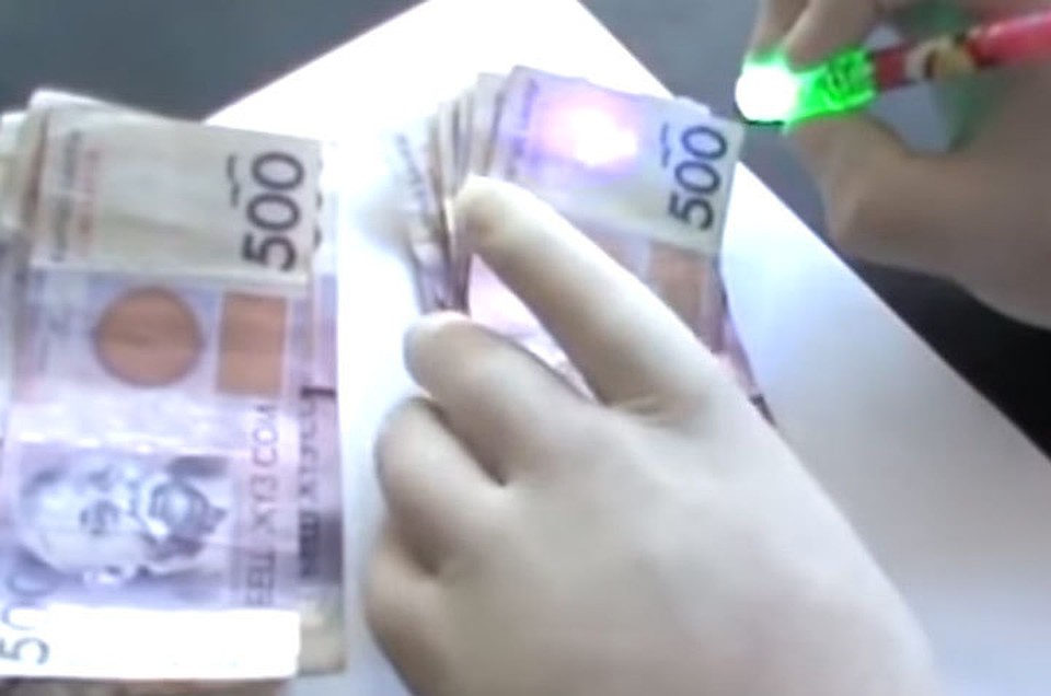 Следователя взяли с поличным.