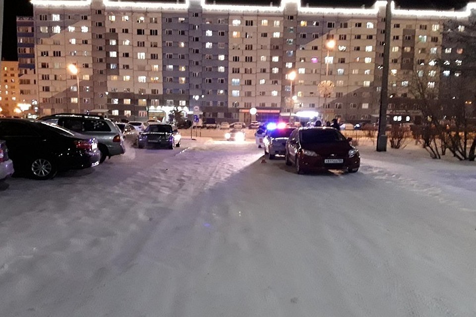 В Новом Уренгое автомобиль сбил ребенка и скрылся Фото: Госавтоинспекция Ямала