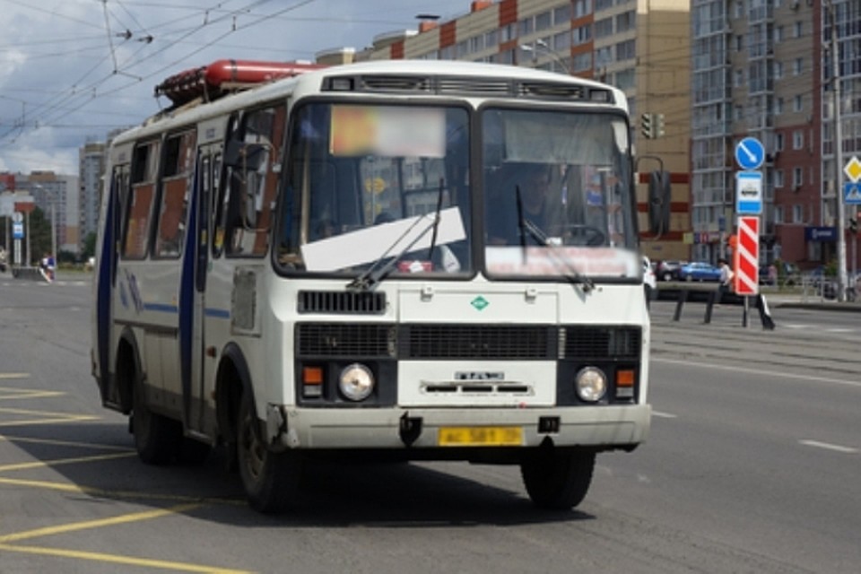 Алиментщик из Калтана из-за детей может лишиться автобуса
