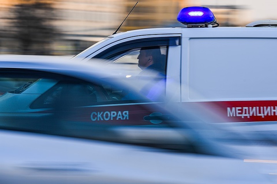 Прибывшие на место происшествия медики "скорой" диагностировали у ребенка ушибы головы.