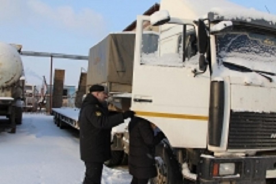Ключи от всех машин сейчас находятся у судебных приставов. Фото: УФССП по ТО