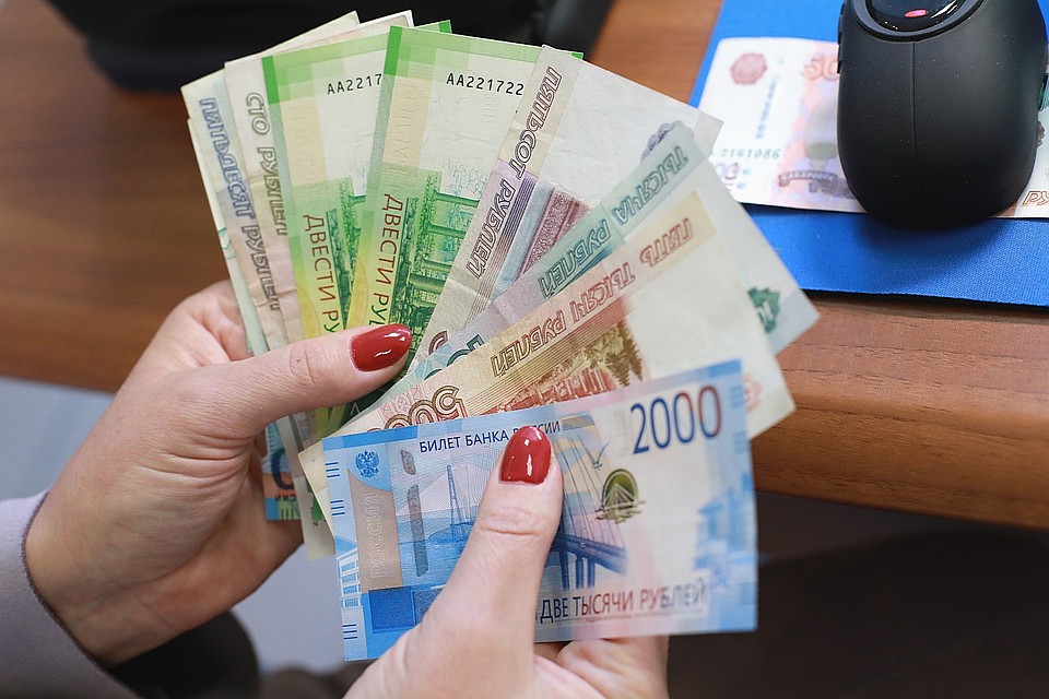 Укравшие у банка по миллиону две кассирши отделались условными сроками.