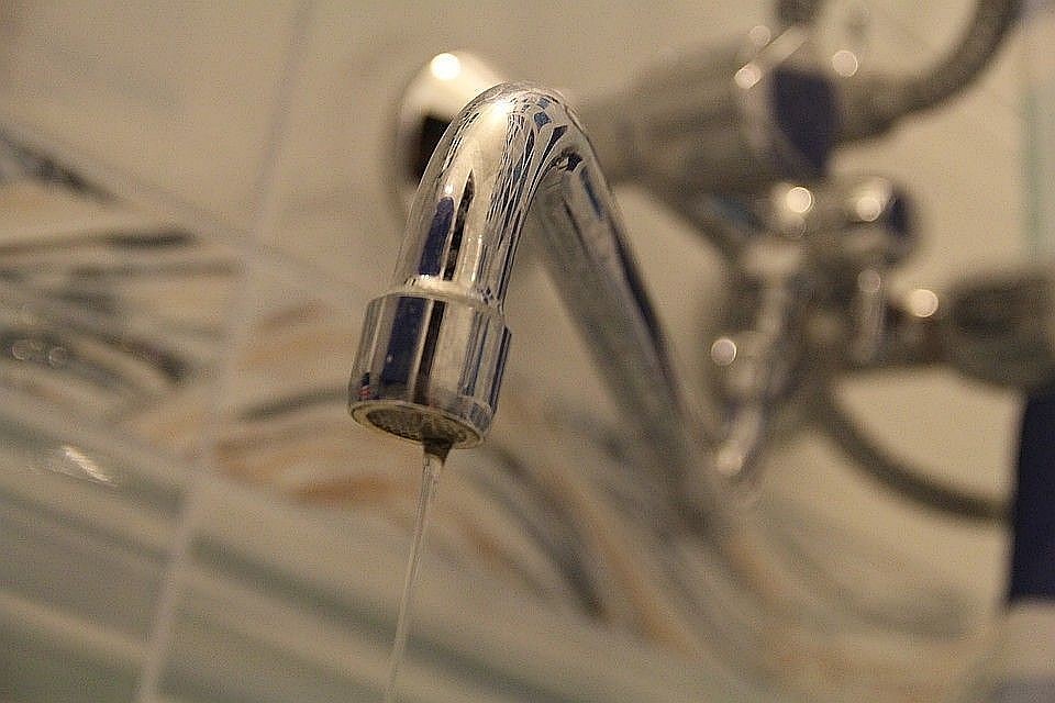 В том числе останется без воды гимназия им. академика Н.Г. Басова