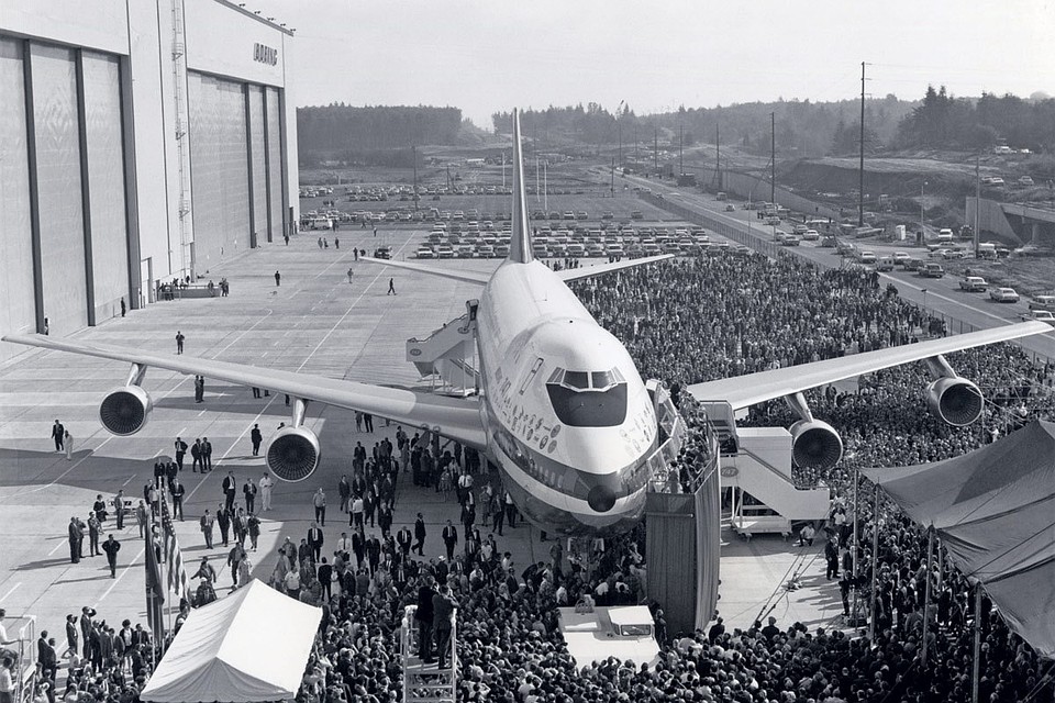 Boeing 747
