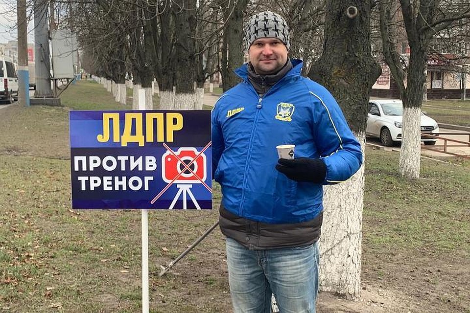 Акция вызывает душевную одобрительную поддержку у автомобилистов.