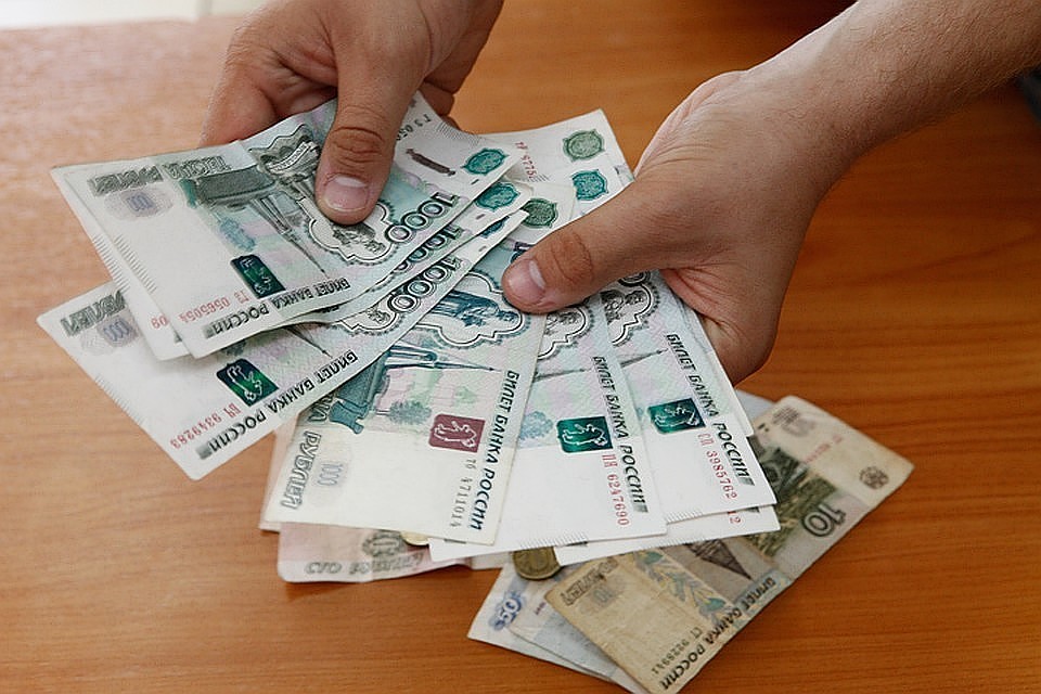 Руководству кафе назначен штраф в сумме 10000 рублей и выдано предписание об устранении нарушений.