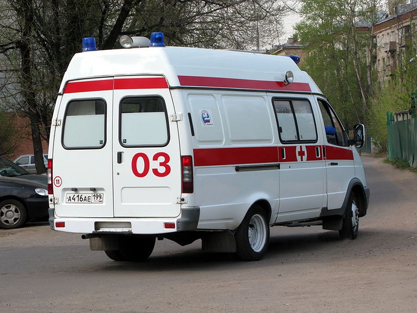Пострадавших в ДТП увезли на Скорой помощи в больницу.