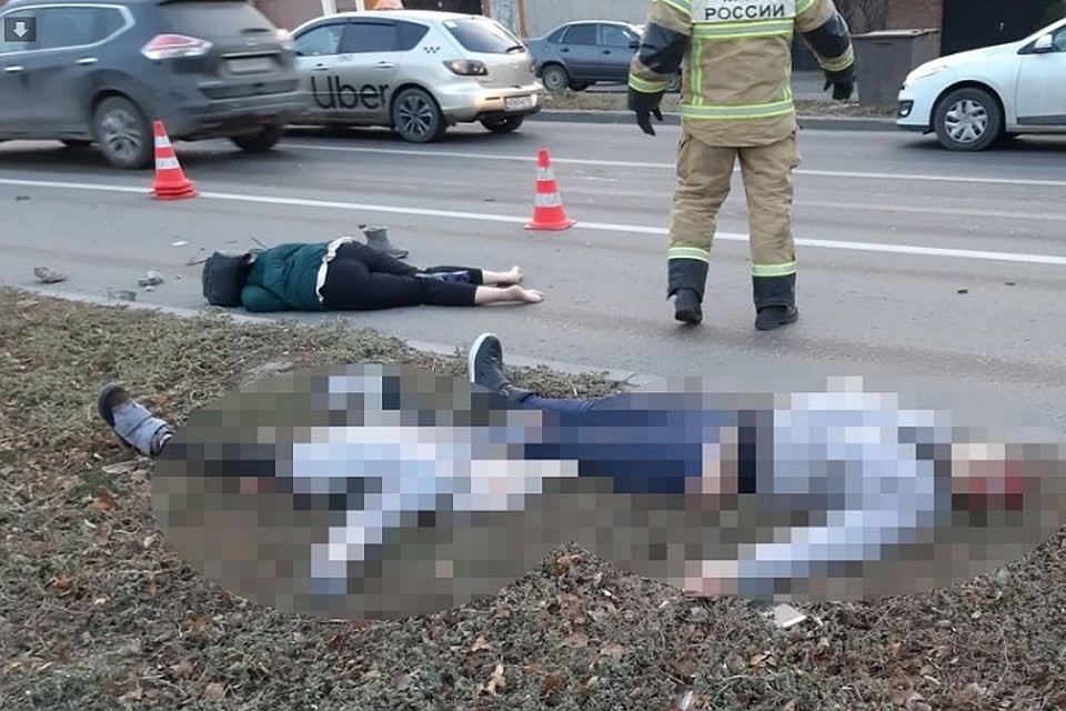 Прибывшие на место медики констатировали смерть двух человек. Фото: vk "Ростов Главный — новости Ростова-на-Дону"
