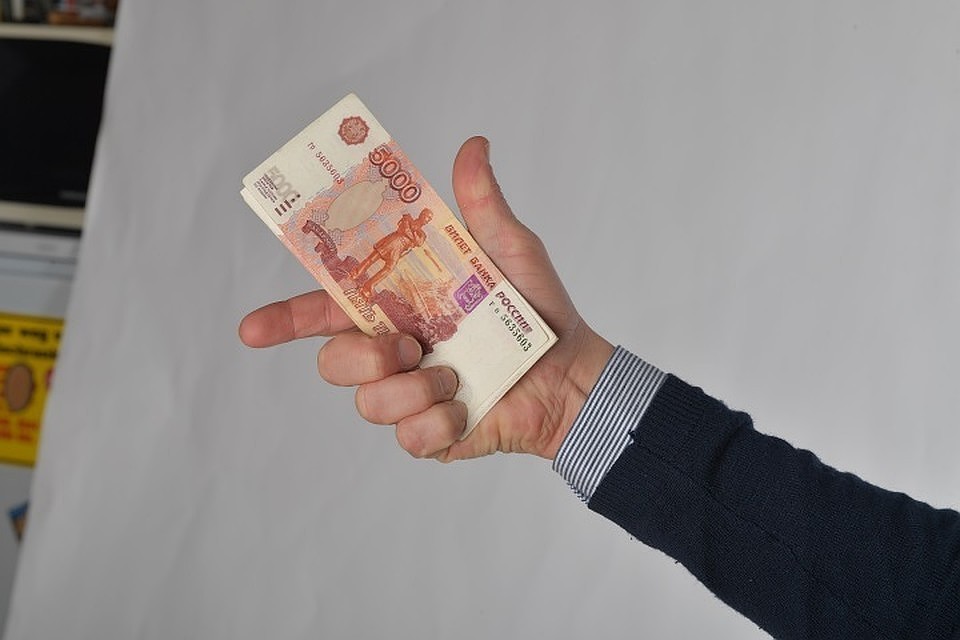 При этом доля валютных вкладов татарстанцев сейчас составляет 15,6%