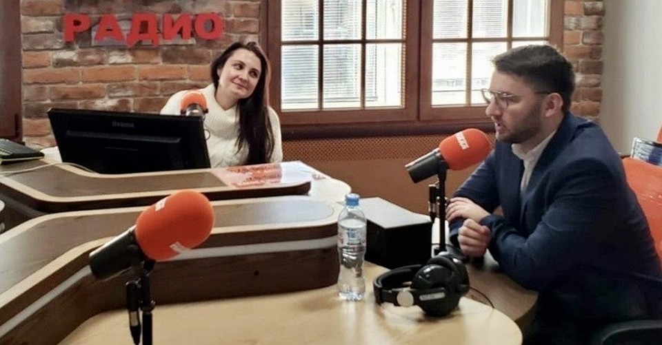 Руководитель конкурса «Моя страна – моя Россия» Лариса Пастухова и руководитель проектов президентской платформы «Россия – страна возможностей» Лука Горубин в гостях у Радио «Комсомольская правда».