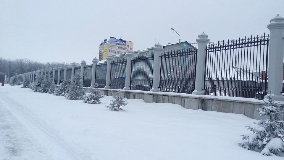 На территории Белгородской области снег, ухудшение погодных условий.