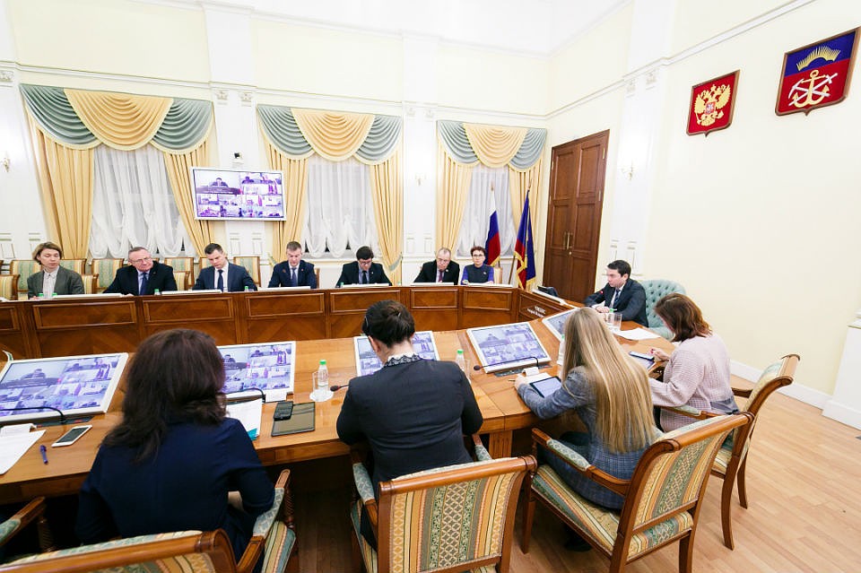 Андрей Чибис поручил правительству Мурманской области разработать план мер по сокращению оттока населения. Фото: правительство Мурманской области