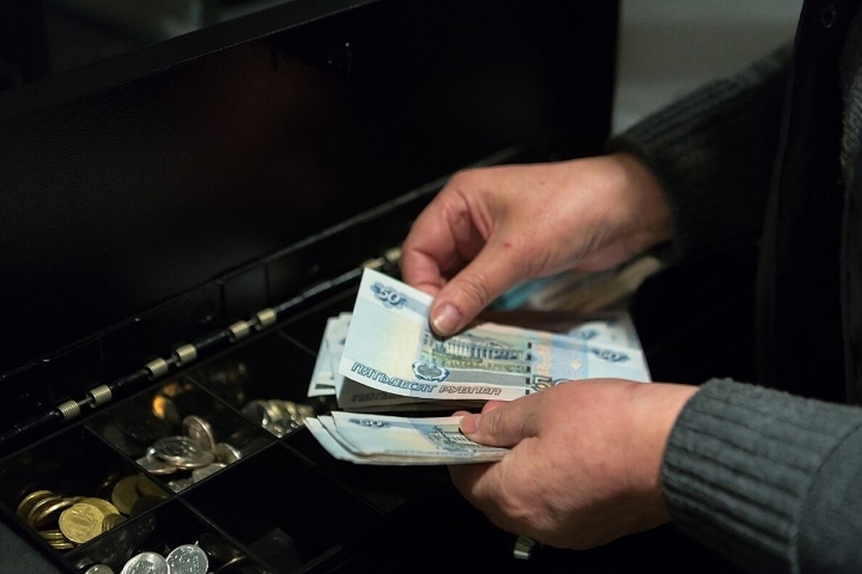 Напомним, прожиточный минимум в Петербурге больше, чем в целом по стране.