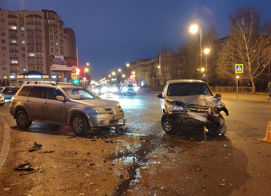 ДТП произошло на улице Карла Маркса