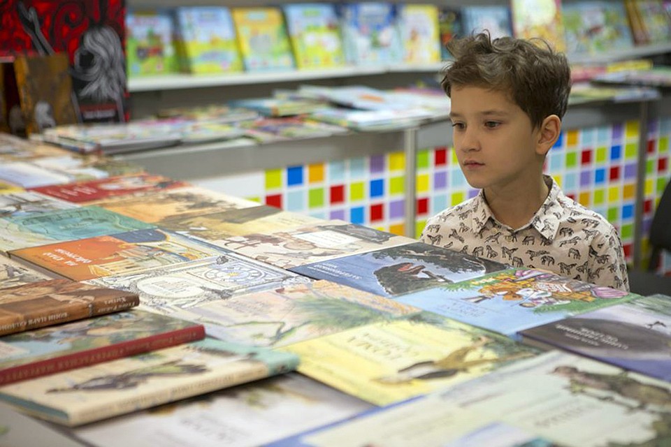 В этом году книжная ярмарка проходила в Гостином дворе. Фото: moscowbookfair.ru