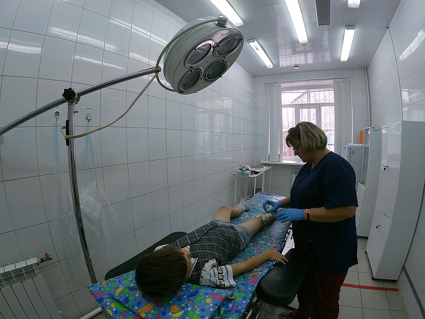 Специалисты осмотрят детей и дадут советы по их лечению