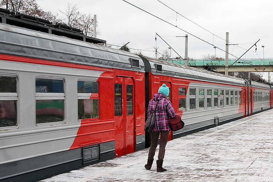 Также в начале нового года у некоторых электричек появятся дополнительные остановки