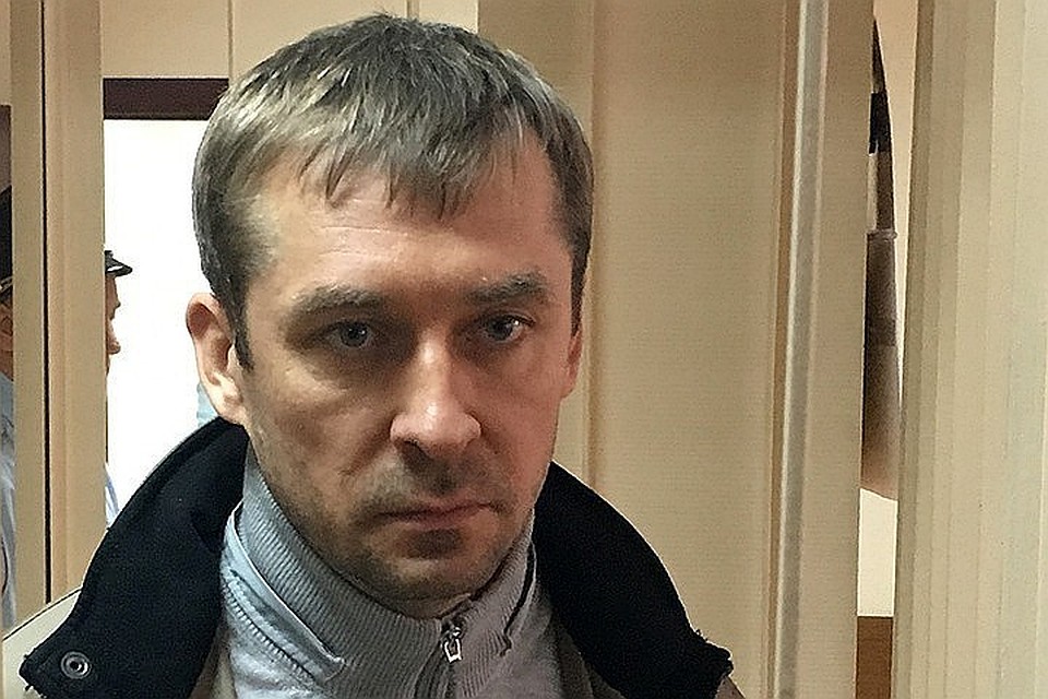 Экс-полковник Захарченко был задержан в 2016 году за взяточничество и получил 12,5 лет колонии.