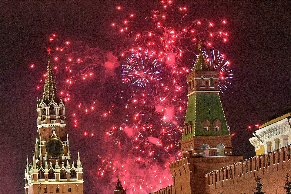 В Москве прогремит салют в честь годовщины освобождения Варшавы.