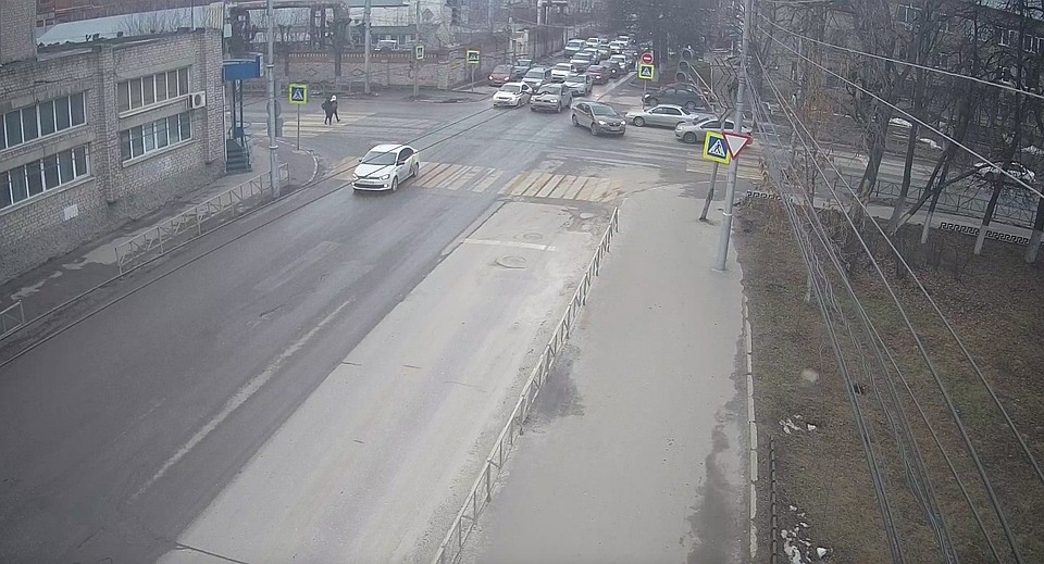 Перекресток улиц Новой и Горького.