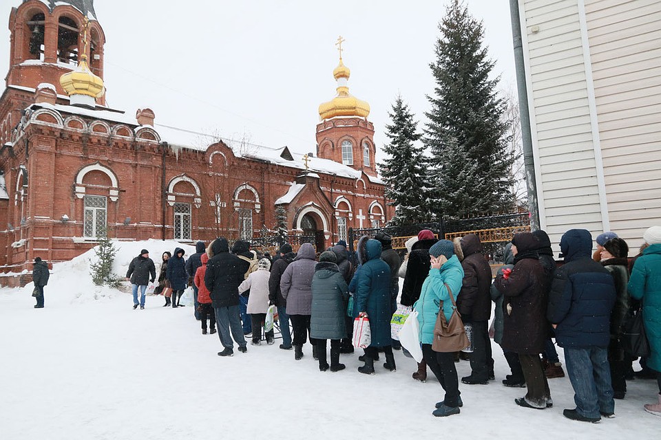 Крещенские купания прошли в Барнауле. Фото: Олег УКЛАДОВ