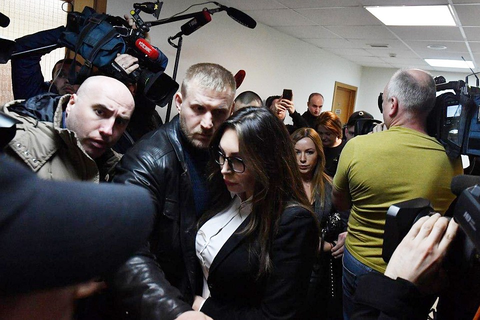 Суд над попавшейся с наркотиками Натальей Бочкаревой вызвал дикий ажиотаж