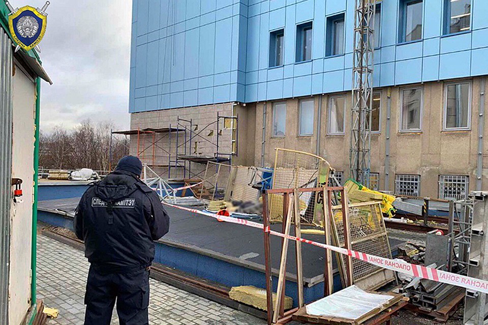 Рабочий упал с 14 этажа и умер на месте. Фото: Следственный комитет.