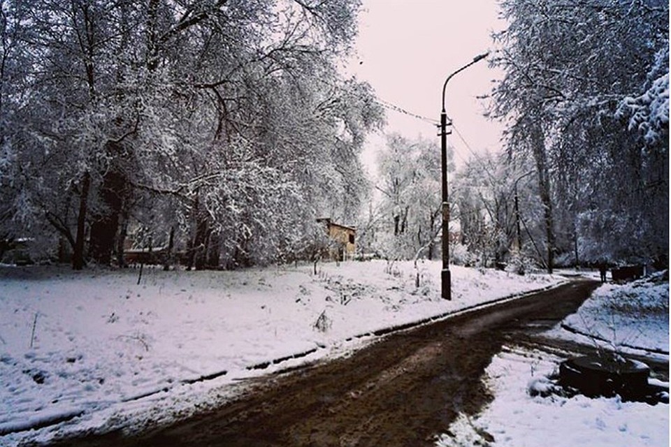 В Луганске даже снег выпал. Фото: https://www.instagram.com/i_love_lugansk
