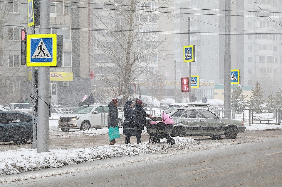 МЧС предупреждает красноярцев об усилении ветра.