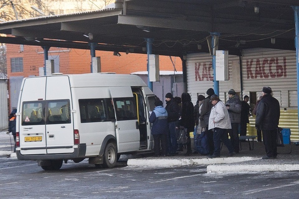 Она потребовала организовать для них специальные автобусы