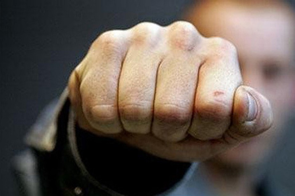 Одному из драчунов потребовалась помощь врачей