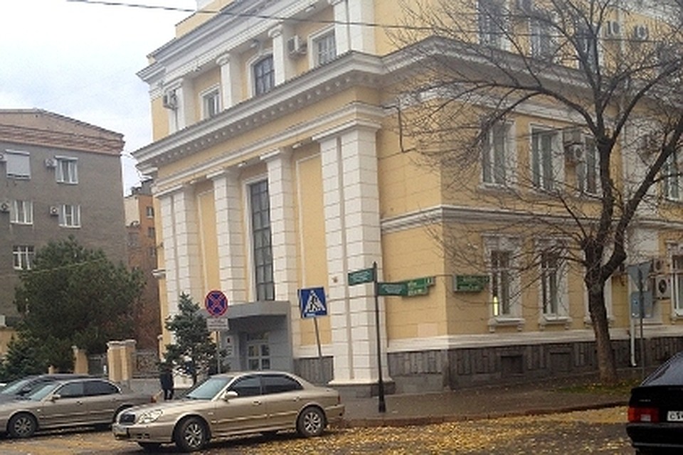 Дорого Волгограду обходятся чиновники.