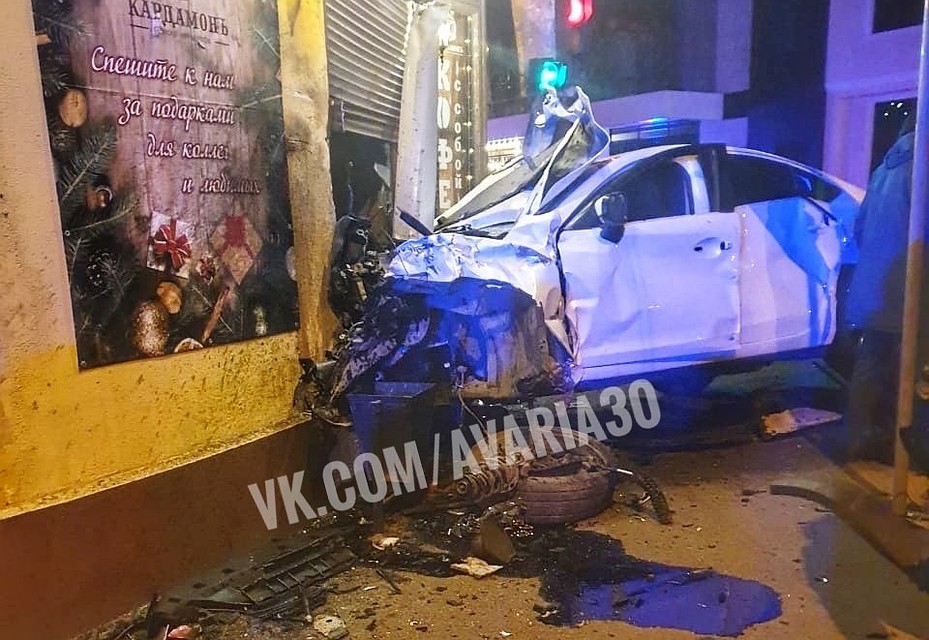 Фото группы ВК "Аварии Астрахани".