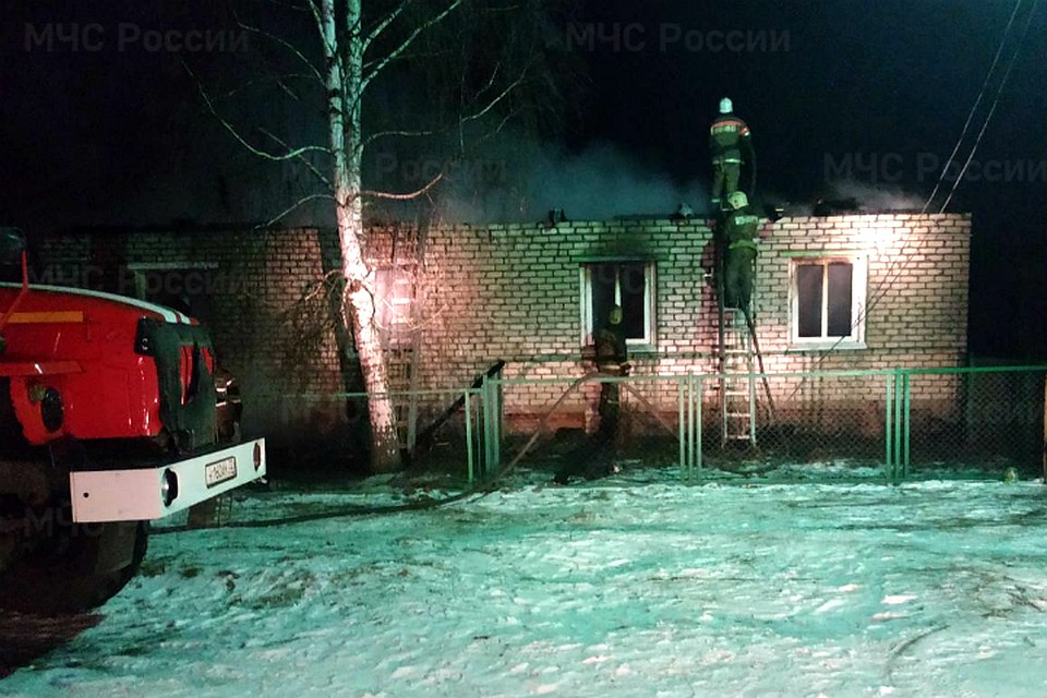 Три человека погибли в пожаре под Брянском.