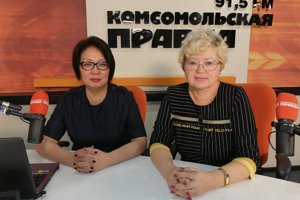 Кристина Сосова - директор иркутского филиала страховой компании “СОГАЗ-Мед” и Наталья Воронина - заместитель директора иркутского филиала страховой компании “СОГАЗ-Мед”