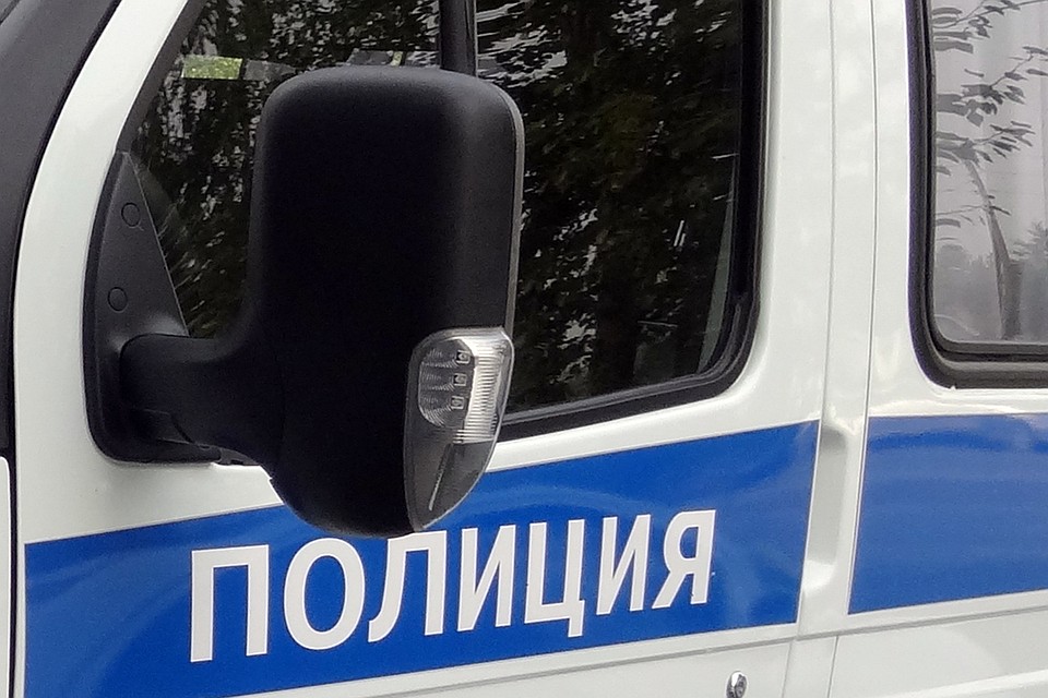 Бывший сожитель ишимки ударил ножом ее нового ухажера.