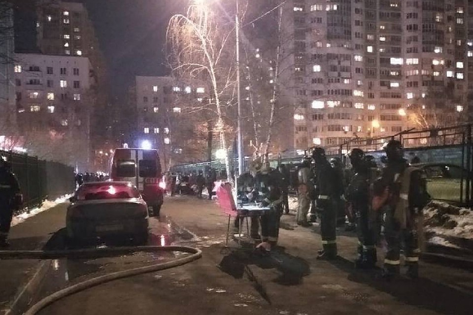 Два человека погибли при пожаре в хостеле в Москве Фото: ГУ МЧС по Москве