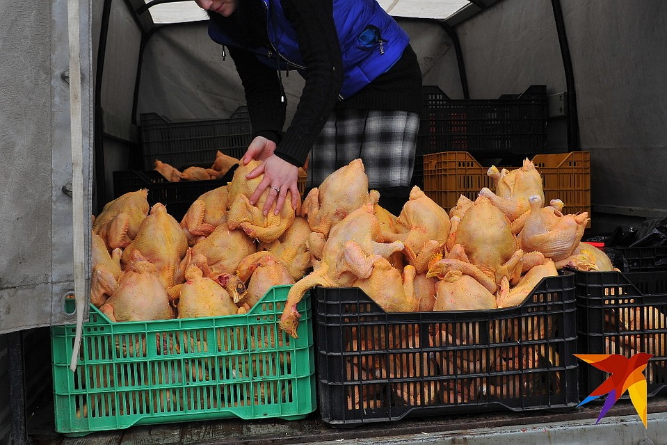 На ярмарке выходного дня в Рязани торговали подозрительными продуктами.