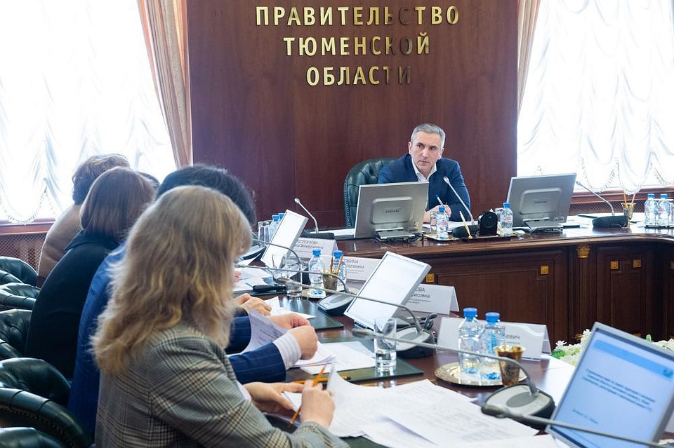 Губернатор Тюменской области узнал о готовности региона к возможному паводку. Фото - пресс-служба губернатора Тюменской области.