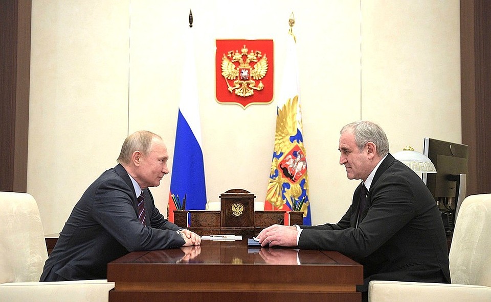 Владимир Путин провел встречу с Сергеем Неверовым