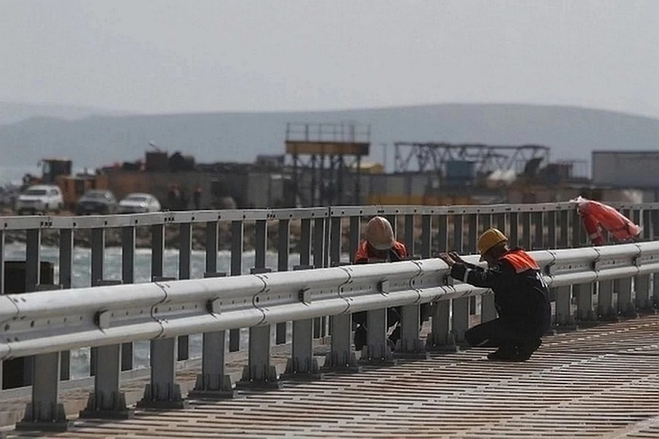 Строительство моста планировали начать уже в следующем месяце