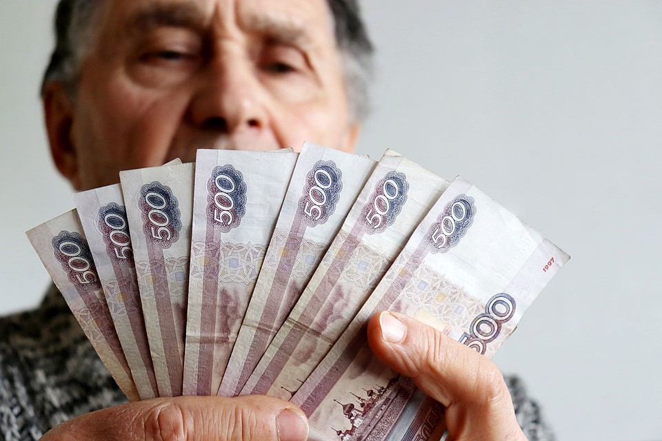 По данным Счетной палаты, пенсионеров в стране стало меньше на 401,3 тысячи человек.