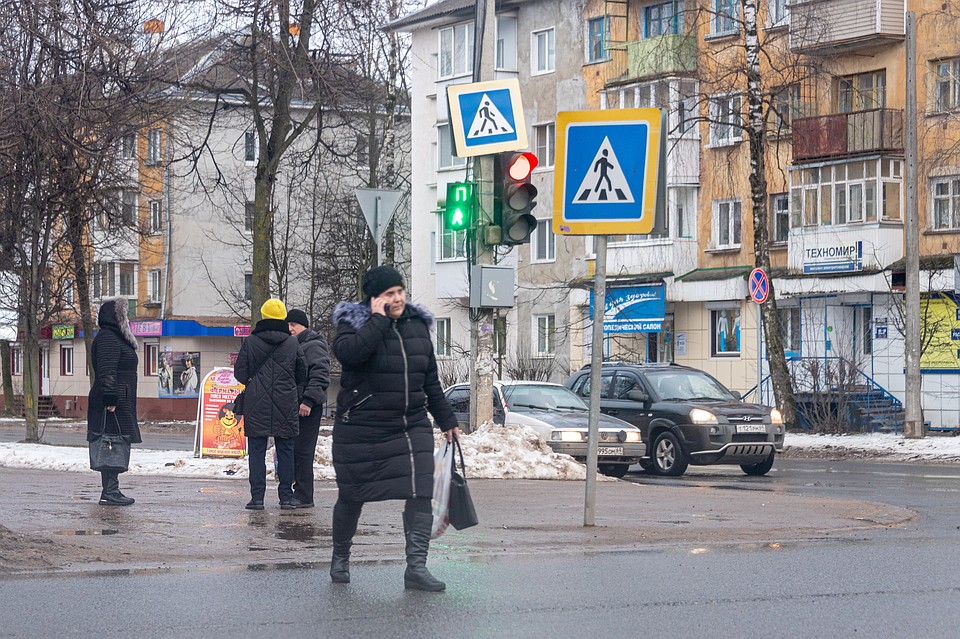 Нарушая правила, пешеходы подвергаю опасности не только свою жизнь