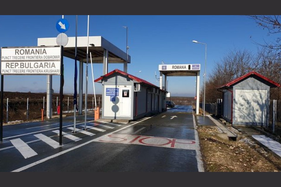 Граница на замке.