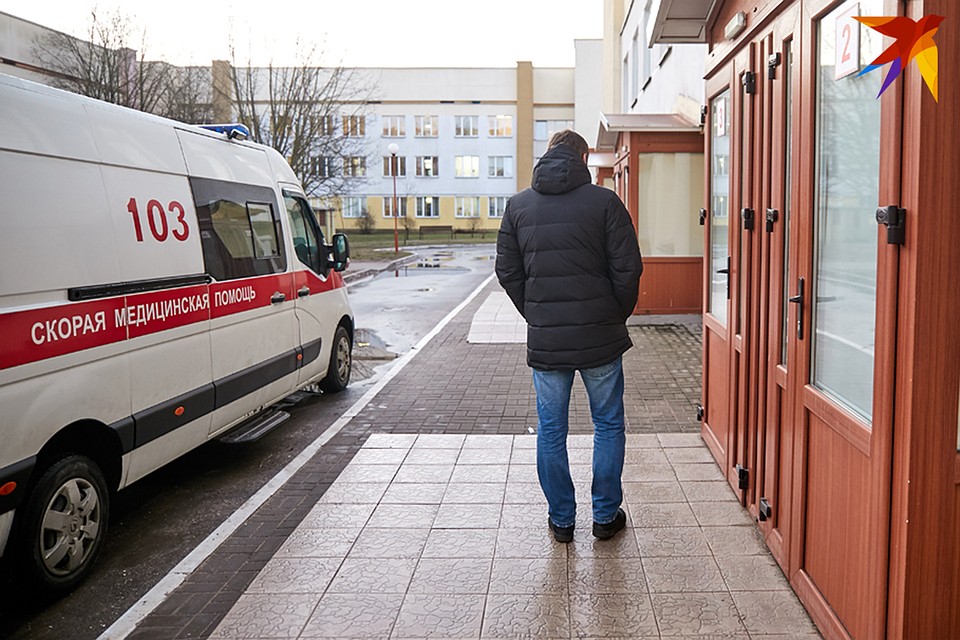 Тех, кто контактировал с заболевшим, поместили на двухнедельный карантин
