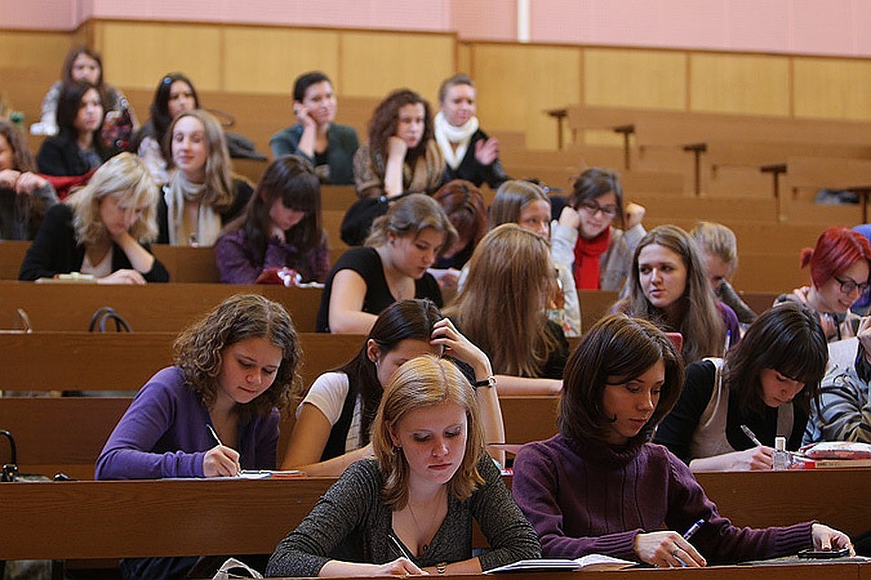 Со слов студентов, в архитектурно-строительном университете дистанционное обучение введено как минимум до 15 апреля.