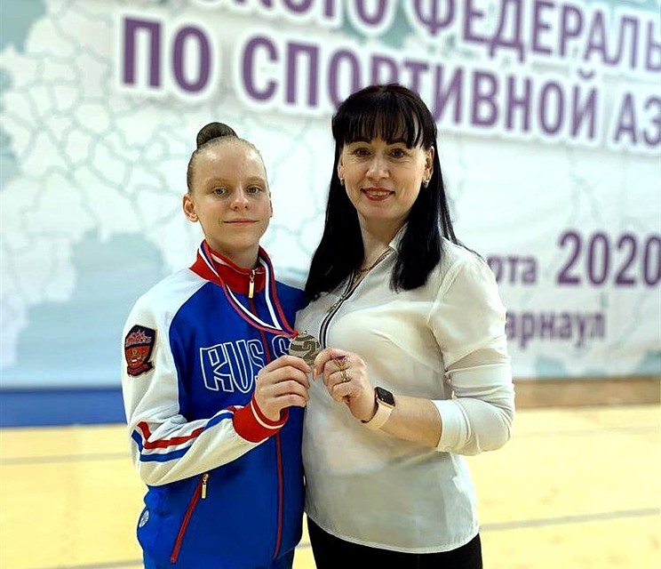 Наши девушки держат спортивную марку